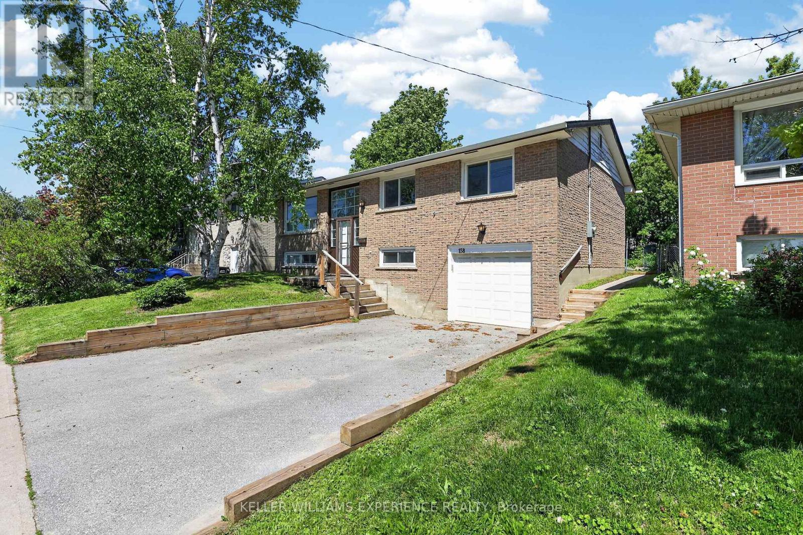 158 Cundles Road E, Barrie, Ontario  L4M 2Z9 - Photo 3 - S13245692