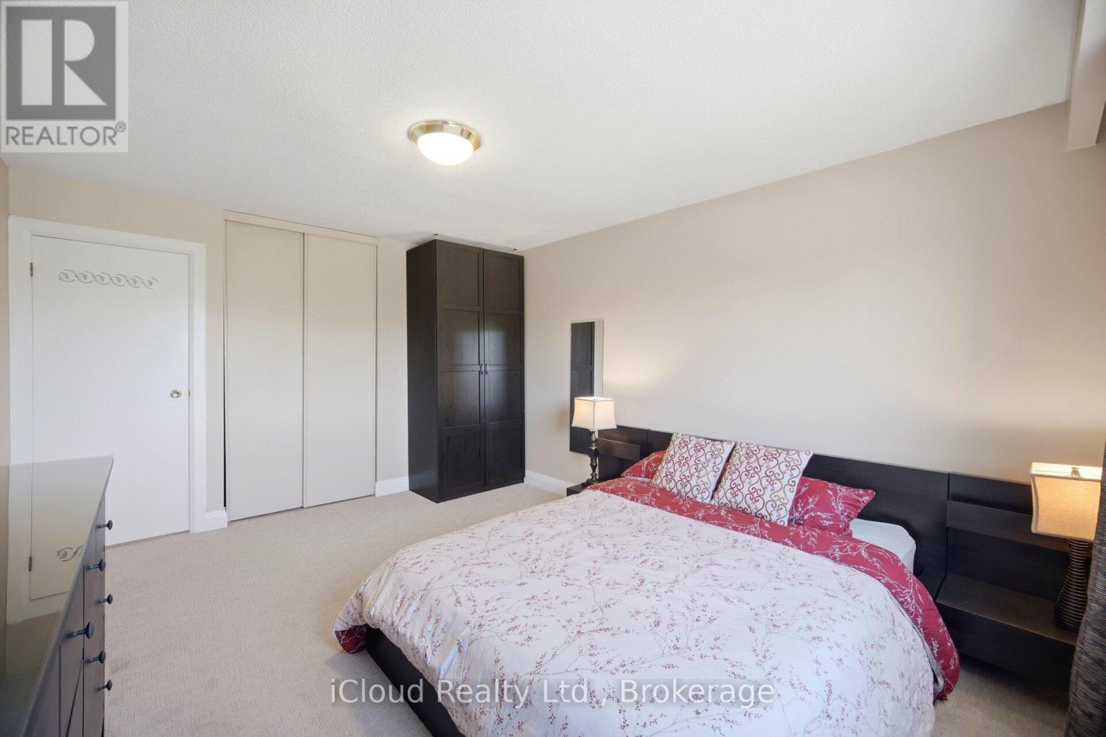 8 Lindridge Avenue, Brampton, Ontario  L6S 3W9 - Photo 22 - W13245698