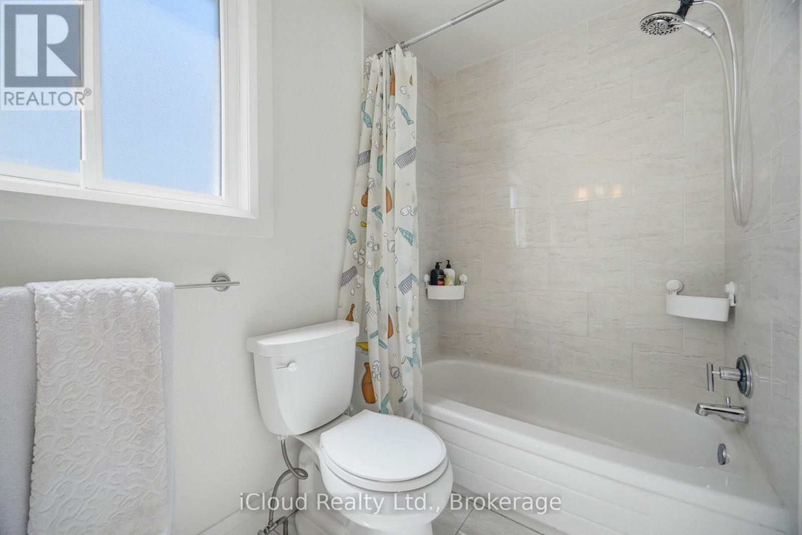 8 Lindridge Avenue, Brampton, Ontario  L6S 3W9 - Photo 28 - W13245698
