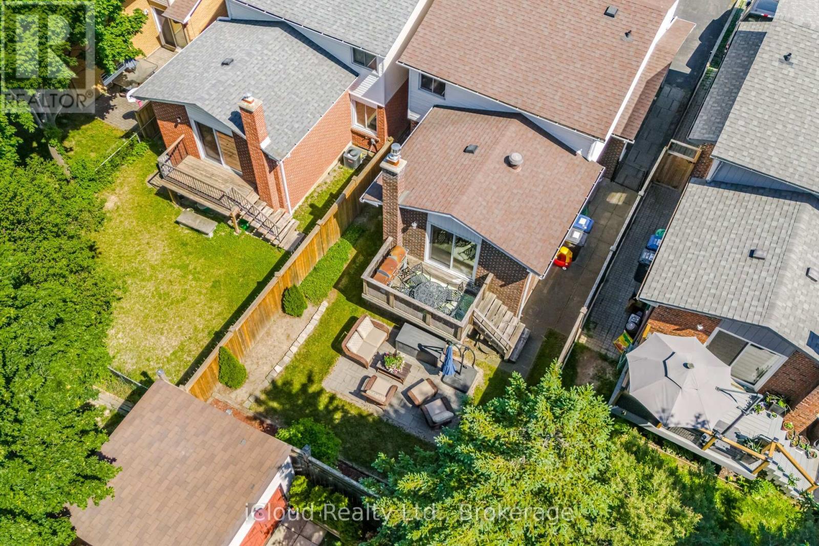 8 Lindridge Avenue, Brampton, Ontario  L6S 3W9 - Photo 42 - W13245698