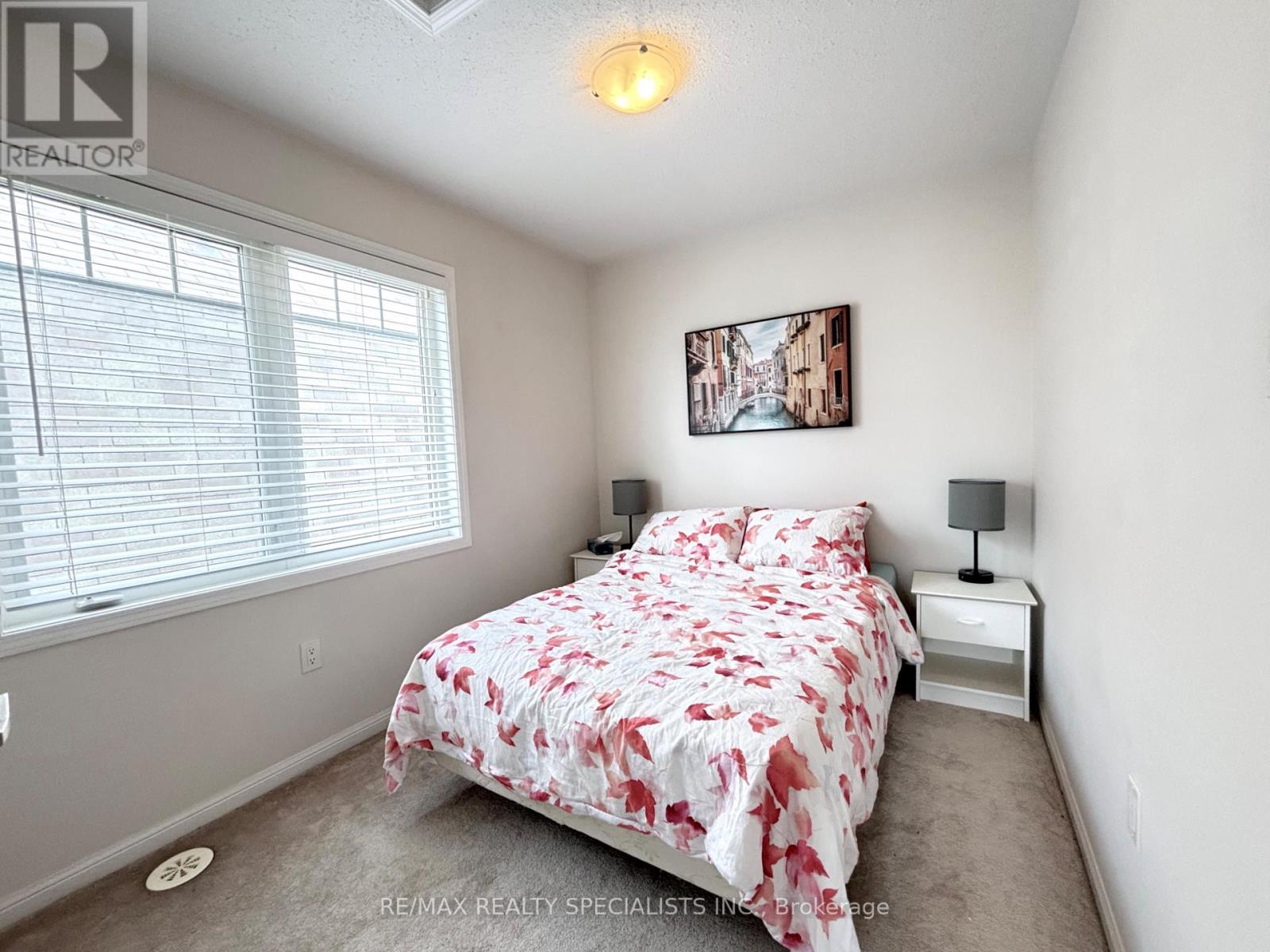 230 Mortimer Crescent, Milton, Ontario L9T 8N7 - Photo 10 - W13245720