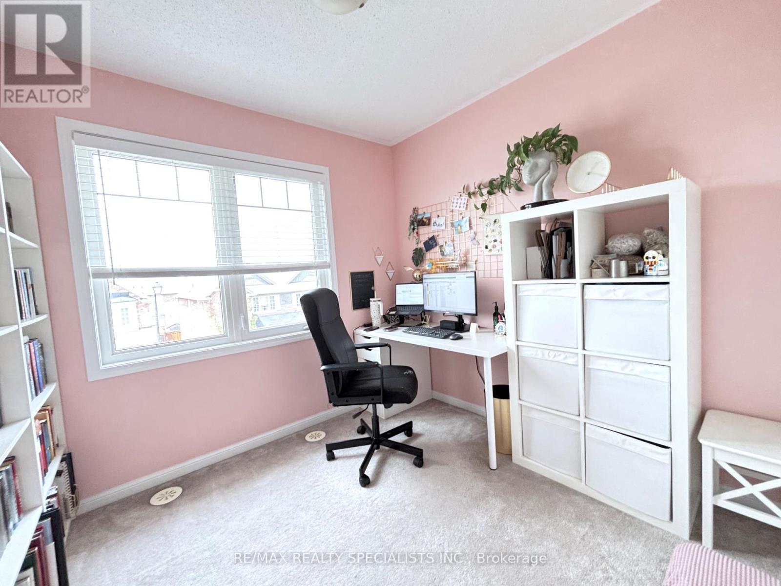 230 Mortimer Crescent, Milton, Ontario L9T 8N7 - Photo 11 - W13245720