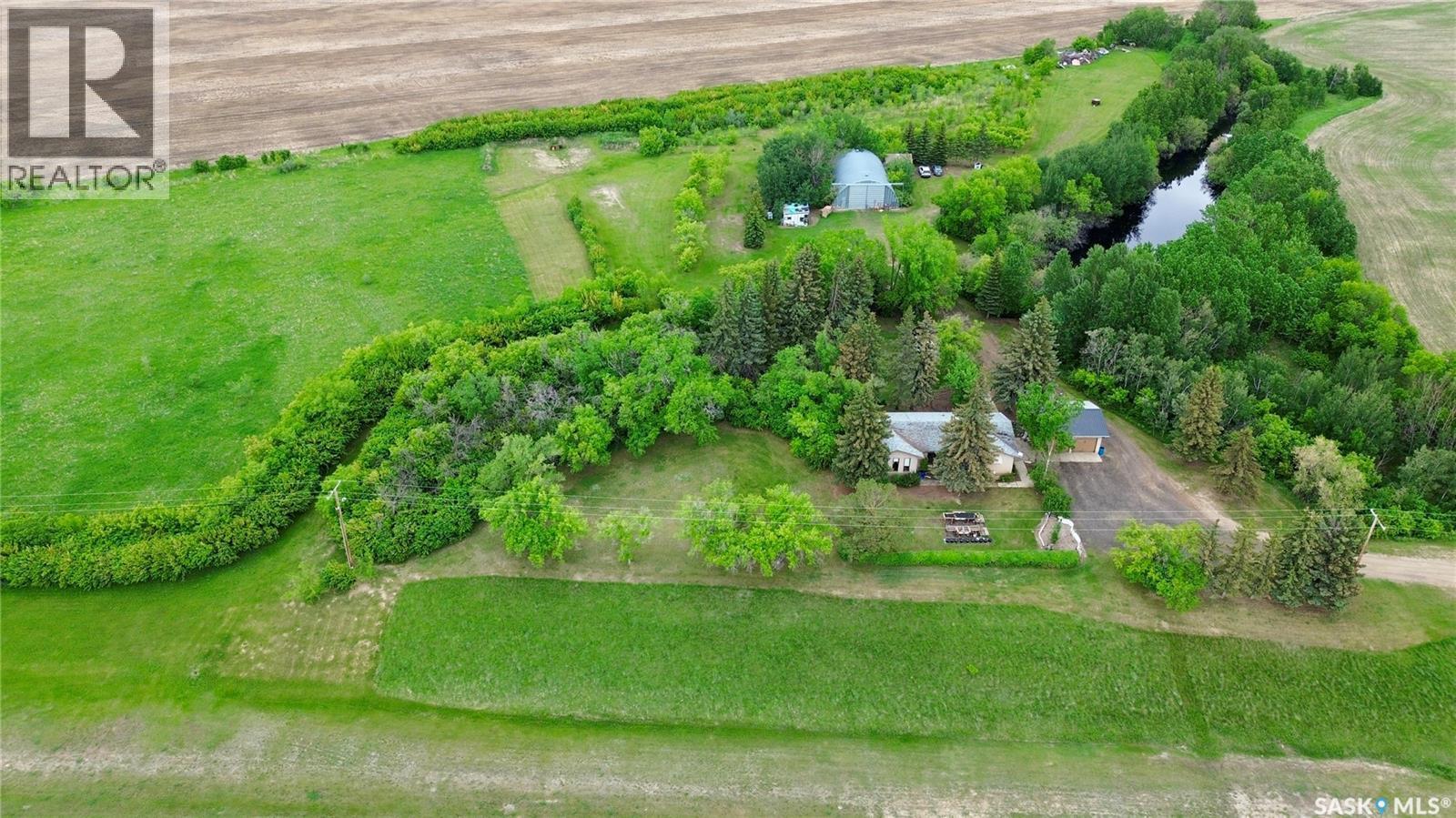 Highway 16 Acreage, North Battleford Rm No. 437, Saskatchewan  S9A 2X6 - Photo 34 - SK038051