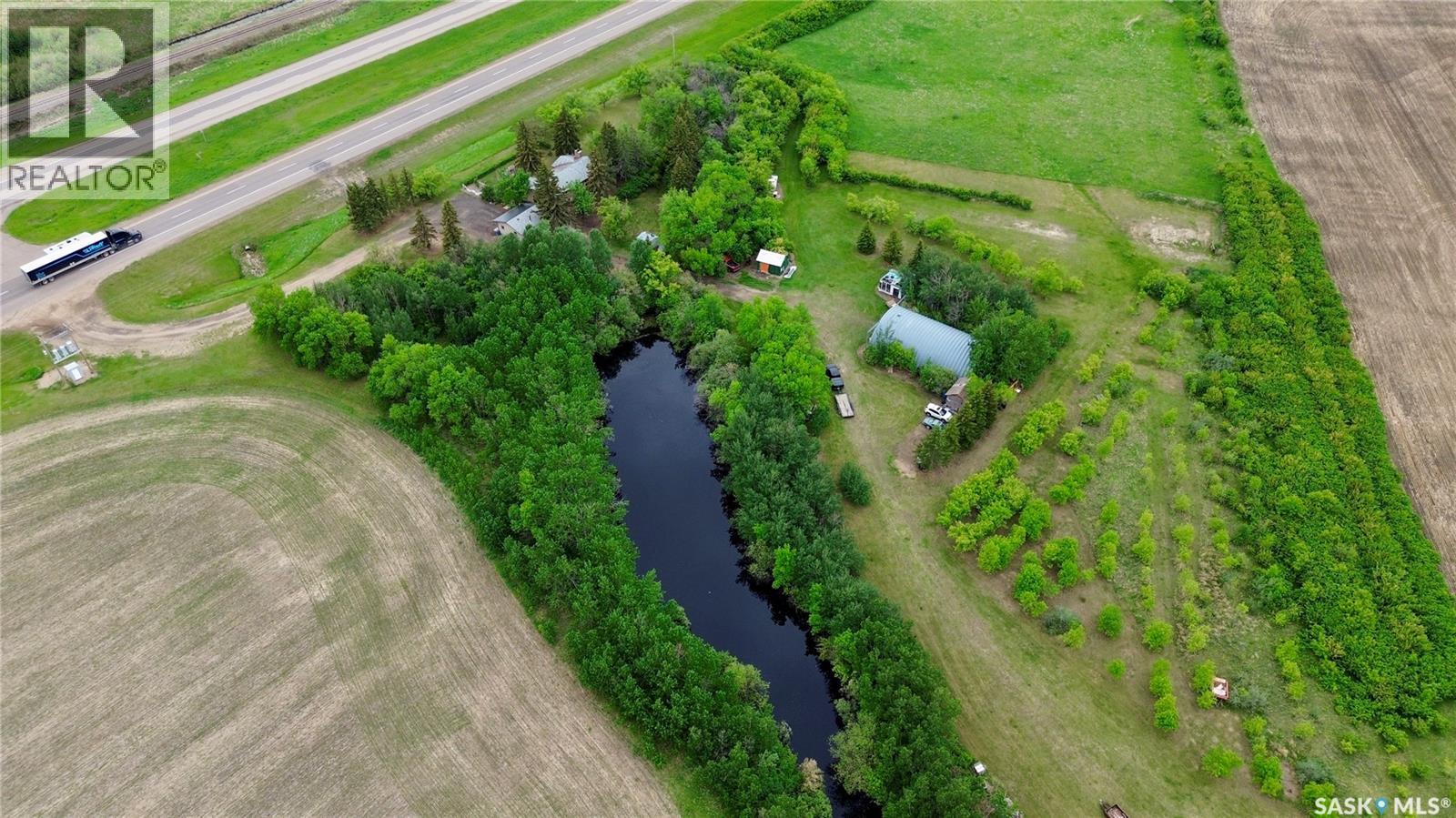 Highway 16 Acreage, North Battleford Rm No. 437, Saskatchewan  S9A 2X6 - Photo 36 - SK038051