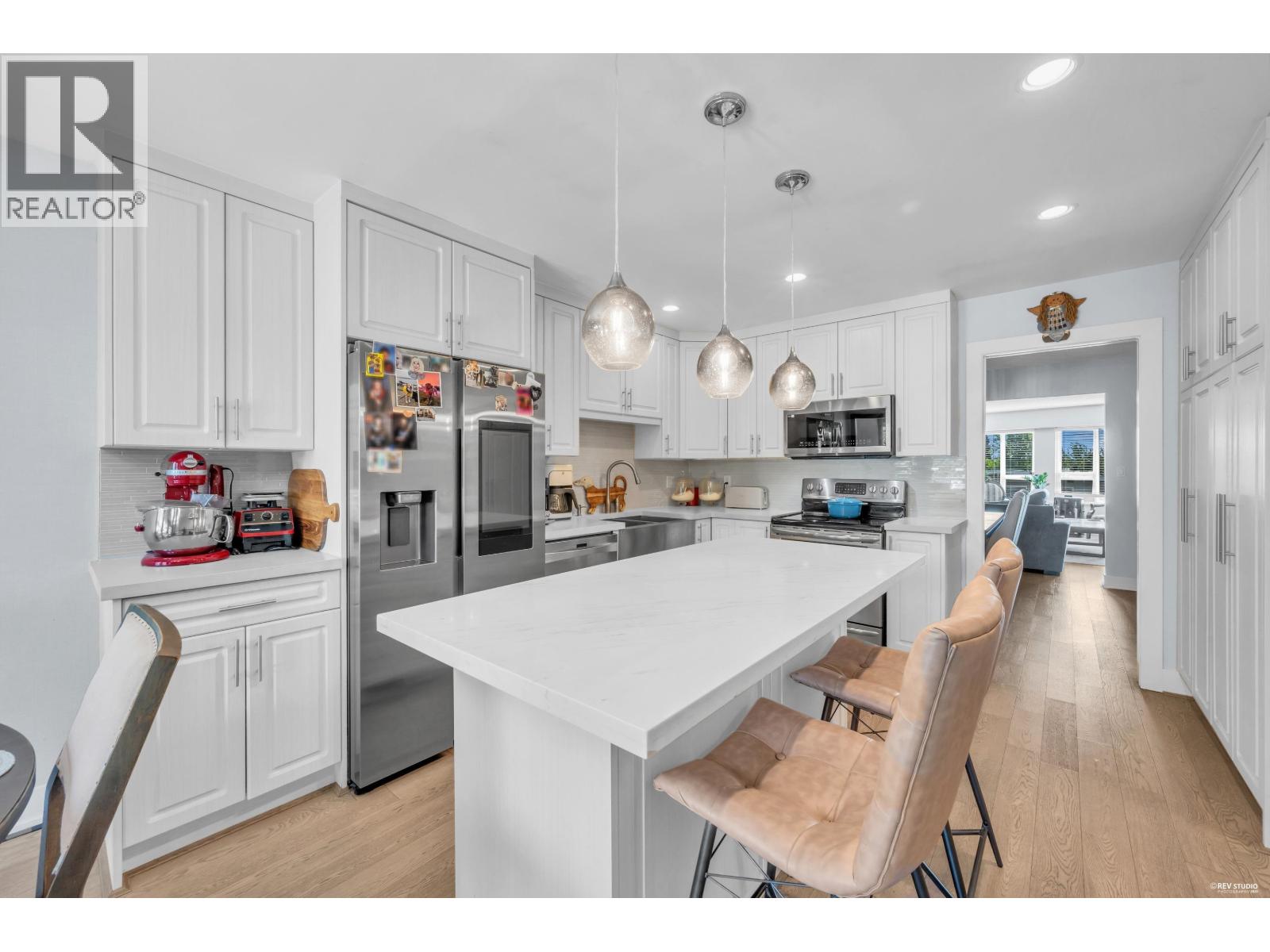 6655 - 6657 Aubrey Street, Burnaby, British Columbia  V5B 2E3 - Photo 4 - R3132571