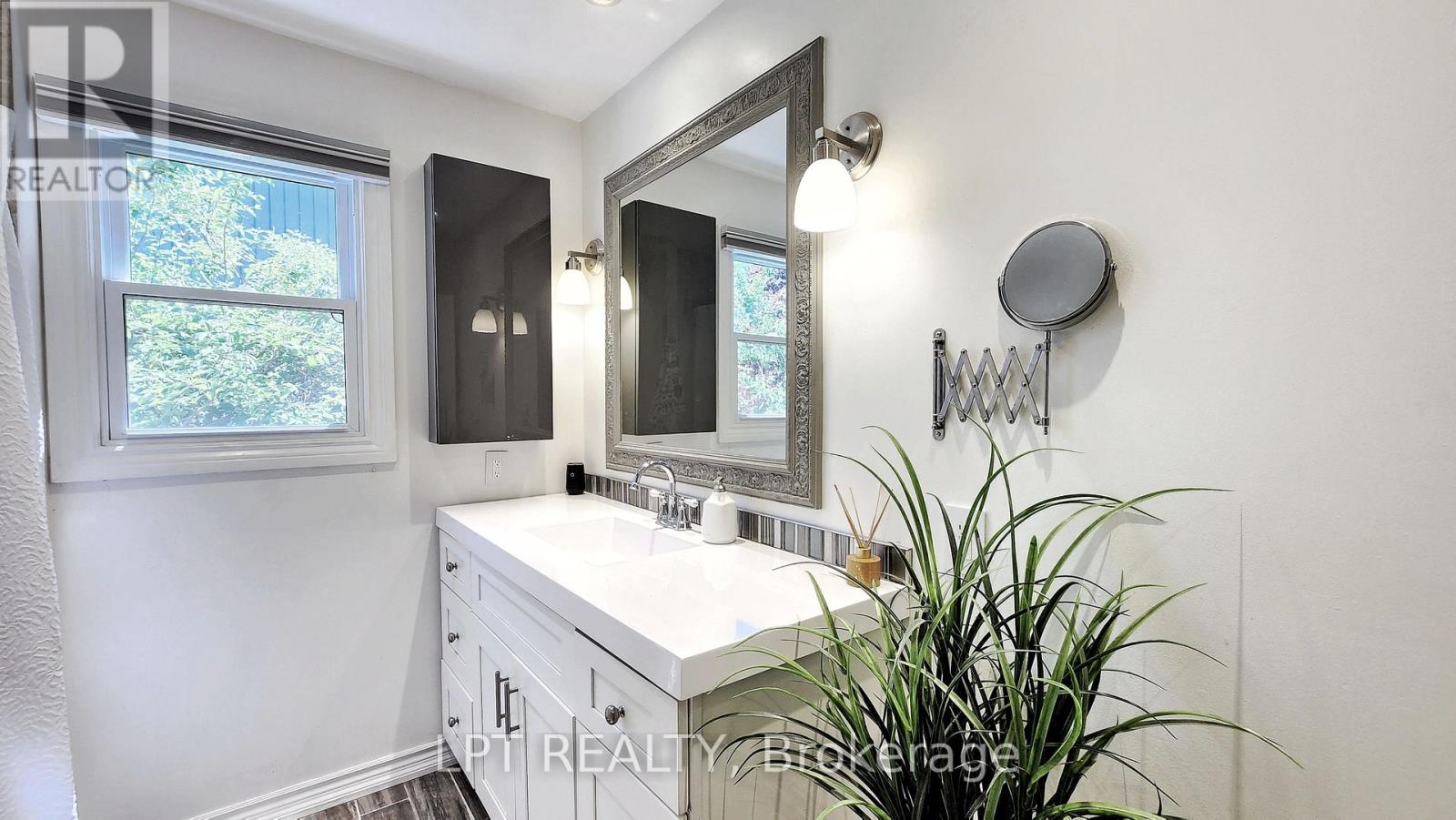 34 Noam Drive, Barrie, Ontario  L4N 4P1 - Photo 17 - S13219592