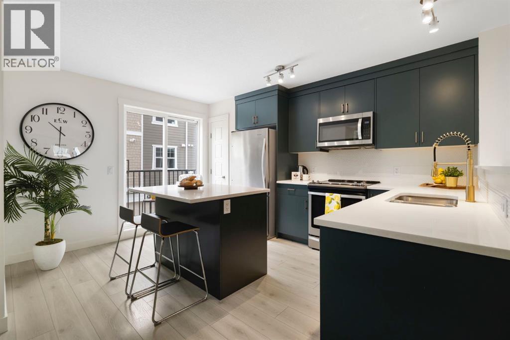 812 Cranbrook Walk Se, Calgary, Alberta  T3M 2V5 - Photo 16 - A2314359