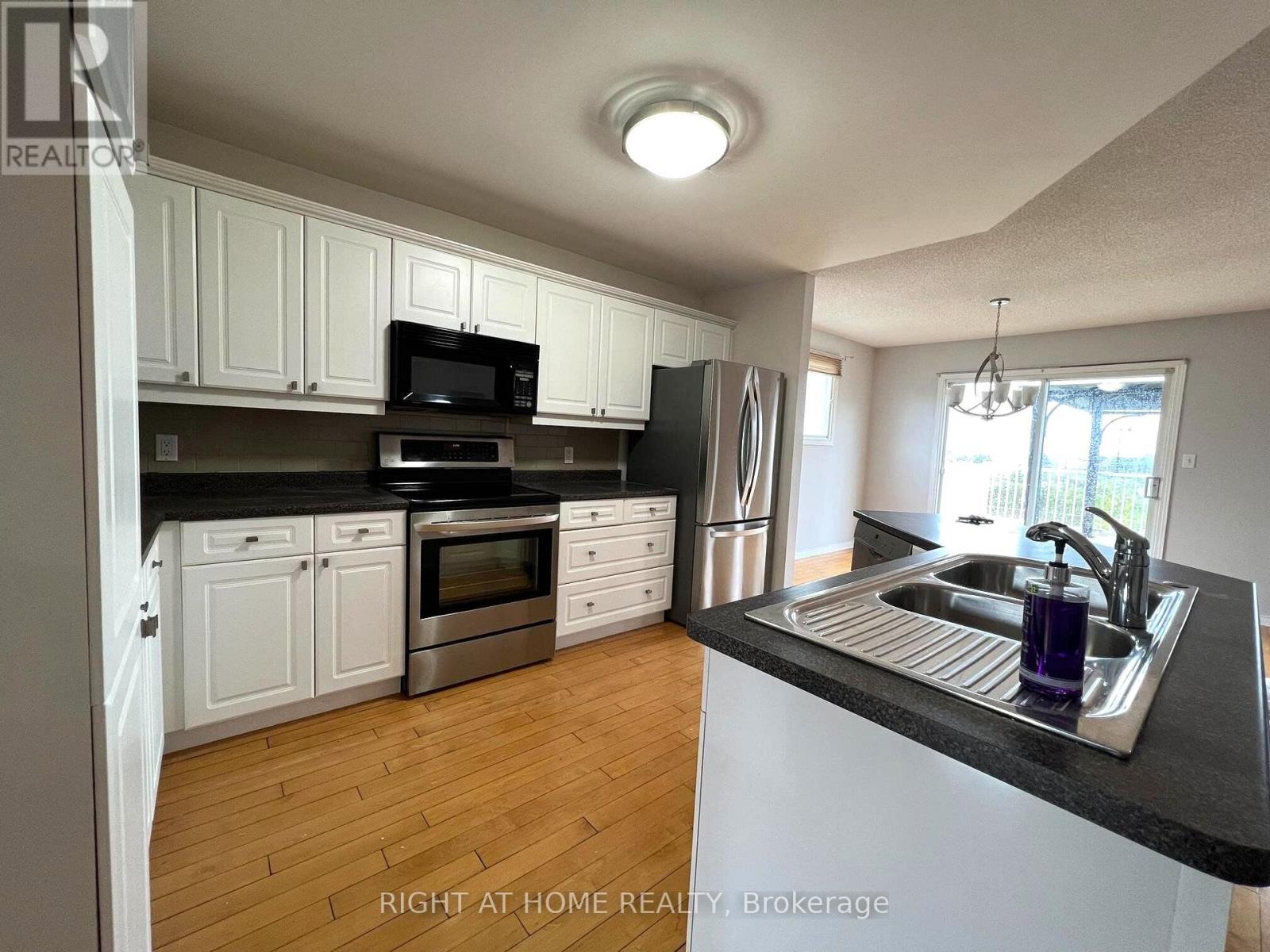 590 Arbour Crescent, Kingston, Ontario  K7M 8Y1 - Photo 6 - X13245442
