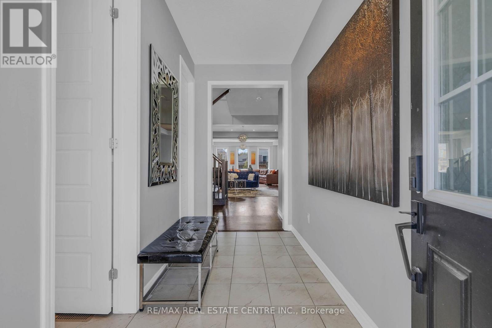 460 Equestrian Way, Cambridge, Ontario  N3E 0B6 - Photo 4 - X13245718