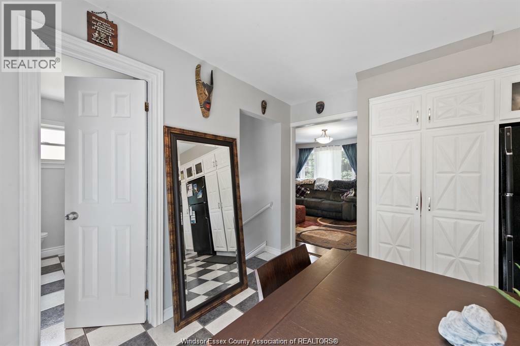 12341 St. Denis, Tecumseh, Ontario  N8N 1L1 - Photo 16 - 26013118