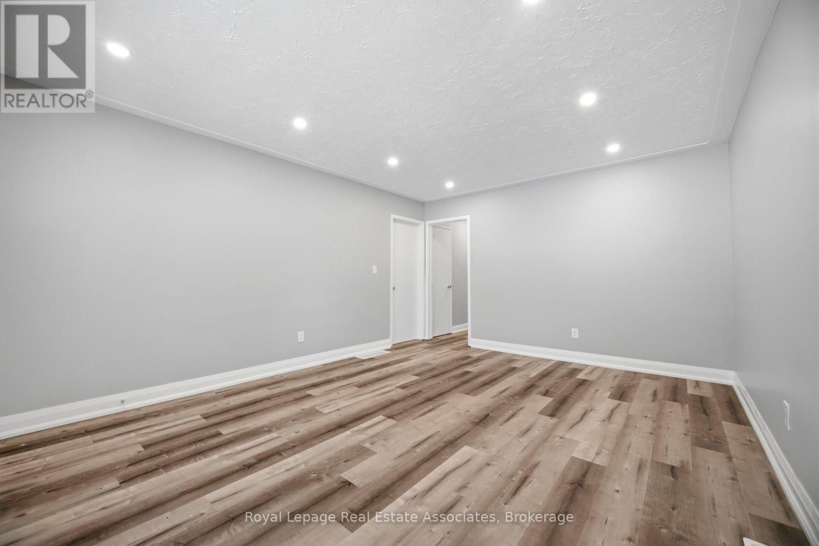 A - 22 St James Street, Brantford, Ontario  N3T 3Z6 - Photo 12 - X13017198