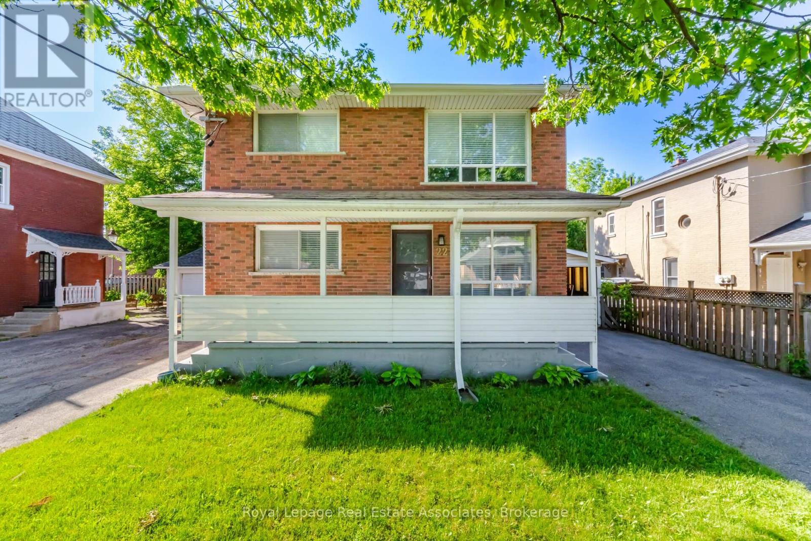 A - 22 ST JAMES STREET, Brantford, Ontario