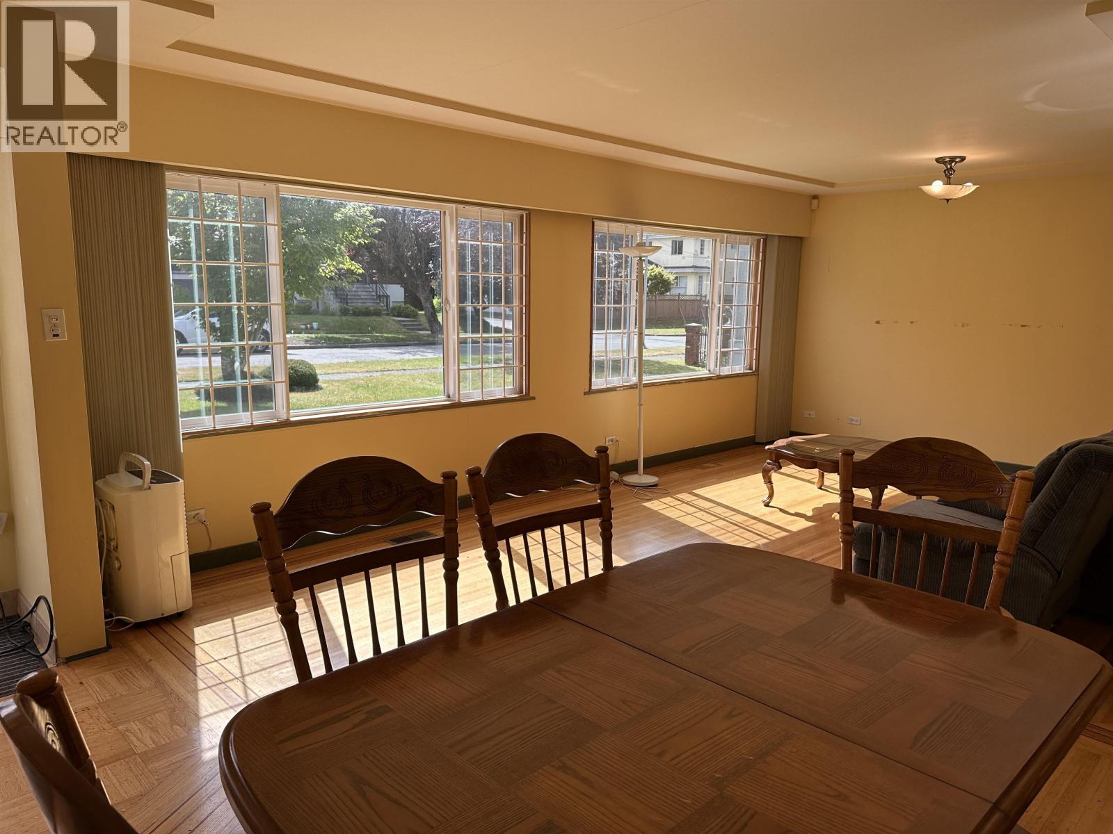 7223 Gladstone Street, Vancouver, British Columbia  V5P 4G7 - Photo 2 - R3131746