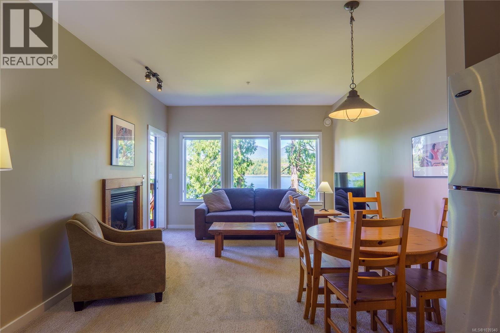 607 1971 Harbour Dr, Ucluelet, British Columbia  V0R 3A0 - Photo 2 - 1039340