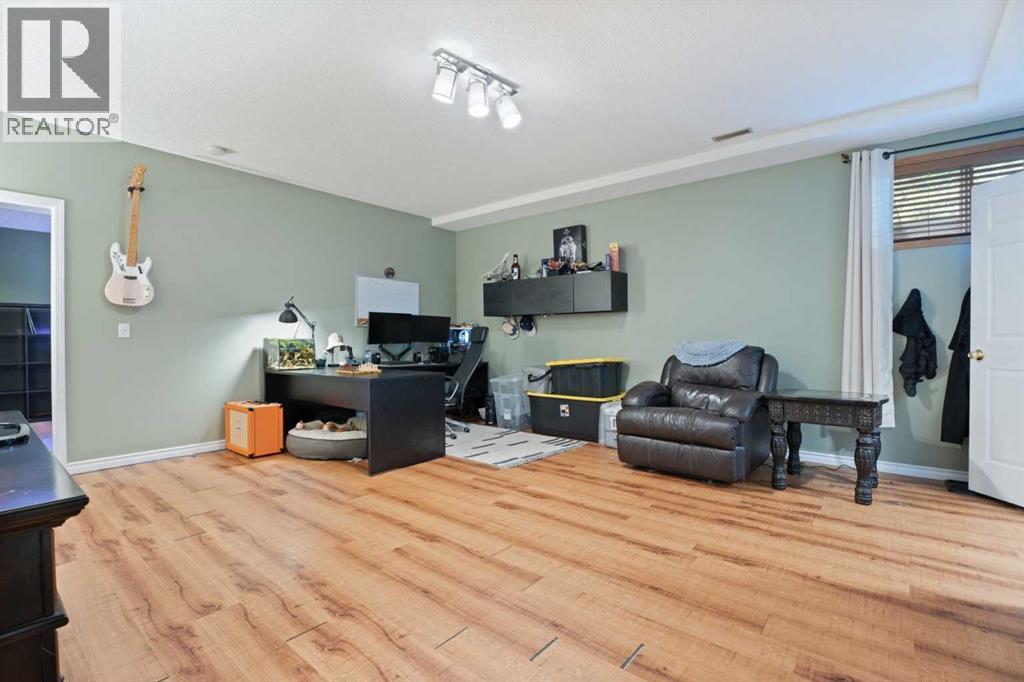 120 Mt Aberdeen Manor Se, Calgary, Alberta  T2Z 3N8 - Photo 27 - A2318004