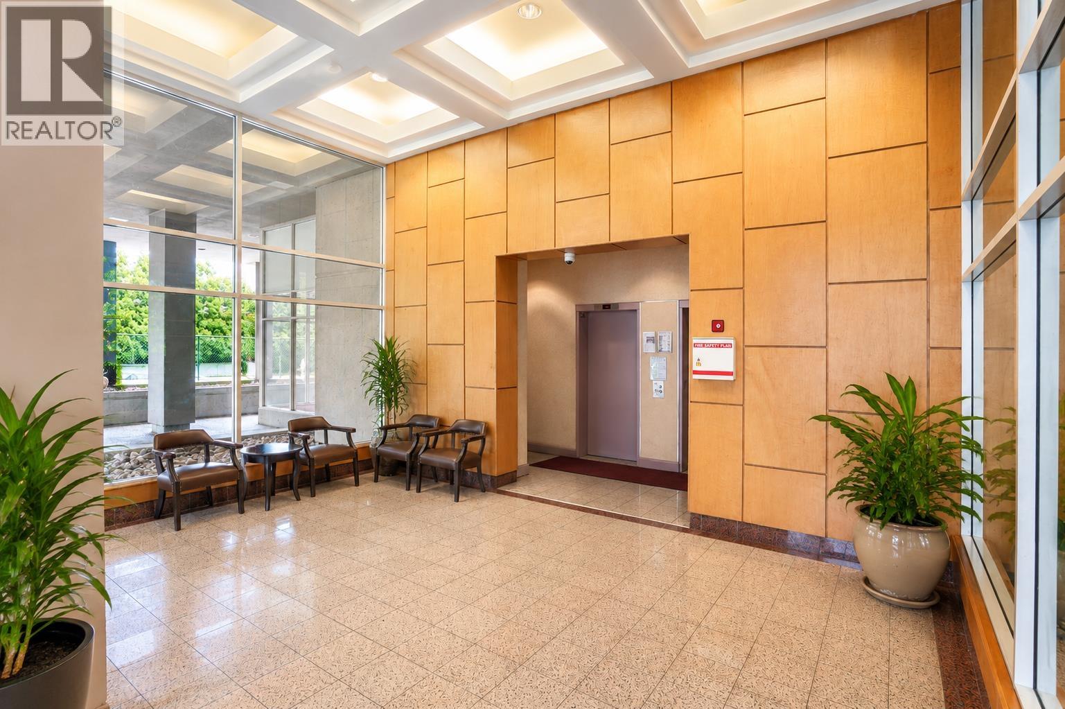 1206 9623 Manchester Drive, Burnaby, British Columbia  V3N 4Y8 - Photo 4 - R3132544