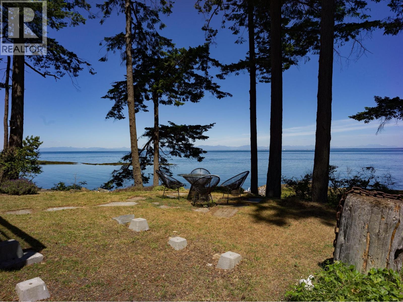 579 Bayview Drive, Mayne Island, British Columbia  V0N 2J1 - Photo 2 - R3132590