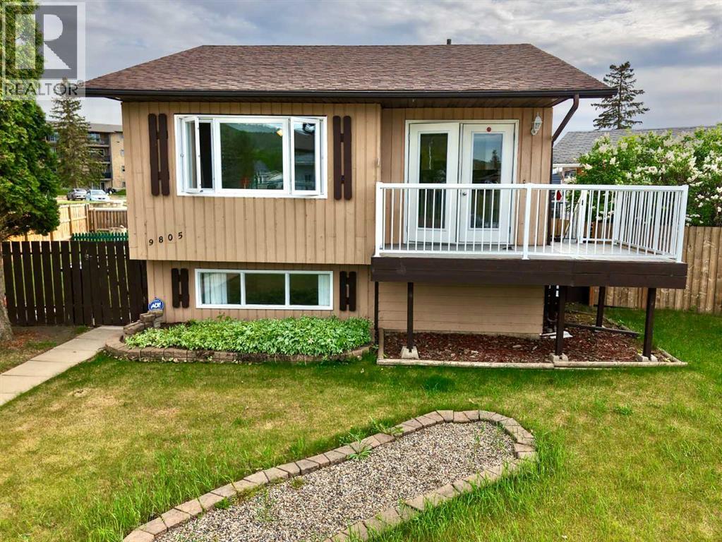 9805 75 Avenue, peace river, Alberta
