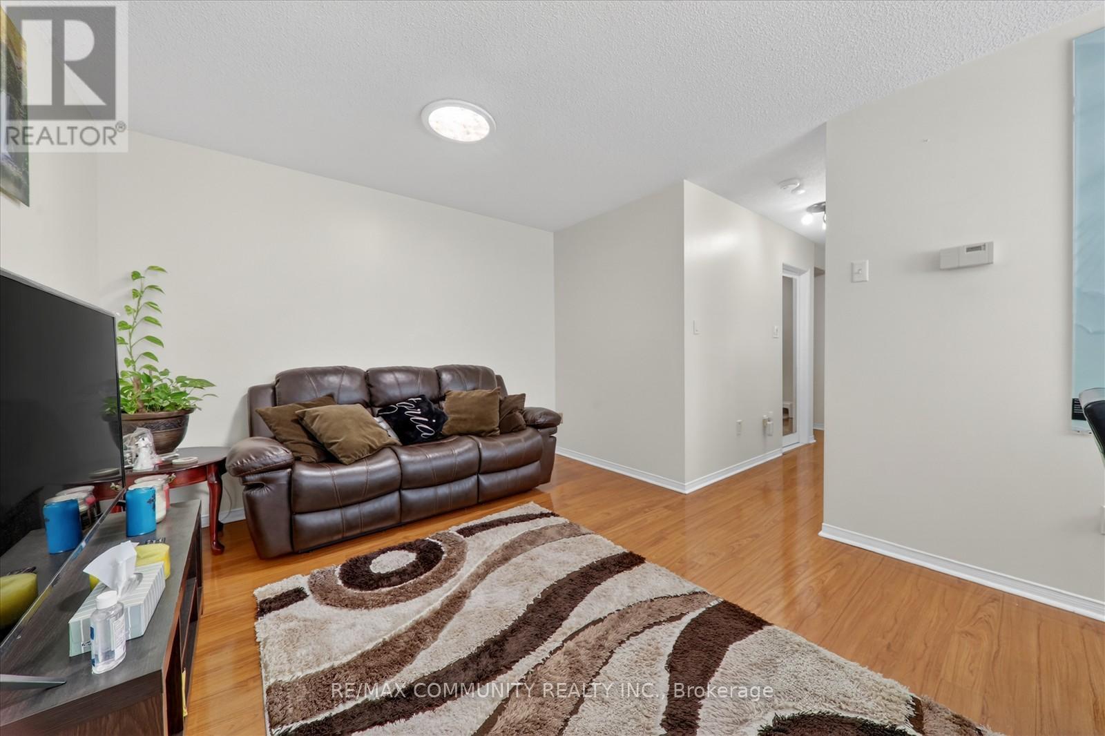 1645 Autumn Crescent, Pickering, Ontario  L1V 6X6 - Photo 11 - E13243874