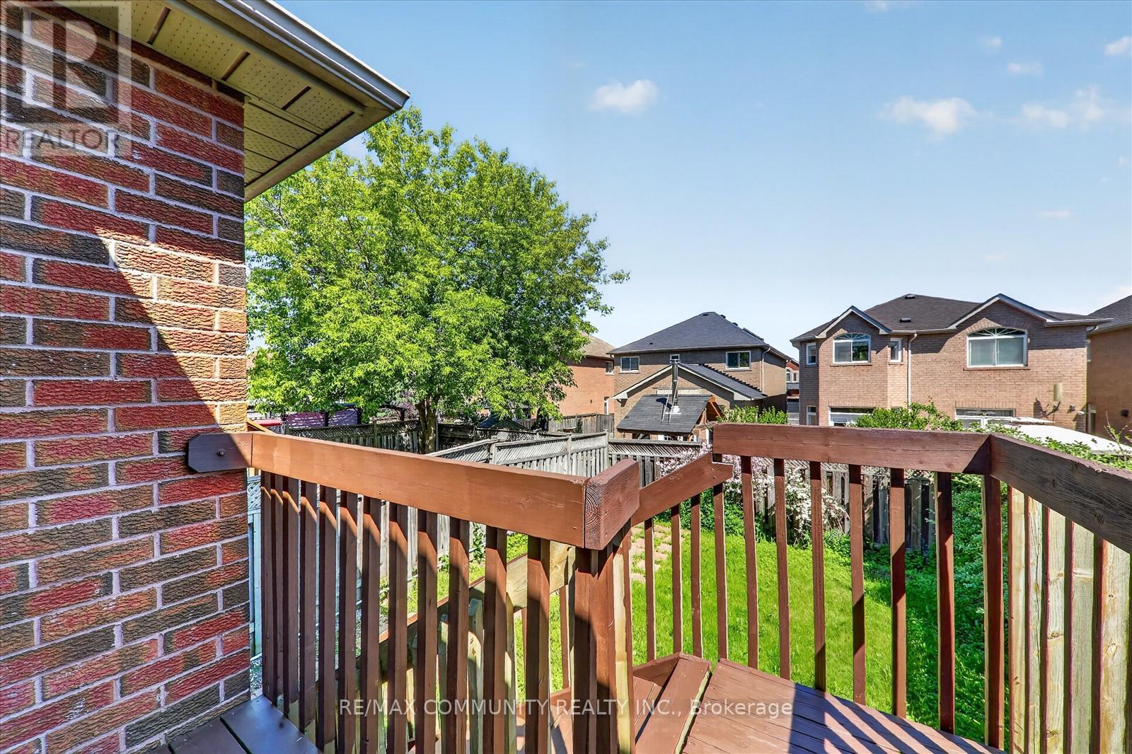 1645 Autumn Crescent, Pickering, Ontario  L1V 6X6 - Photo 31 - E13243874