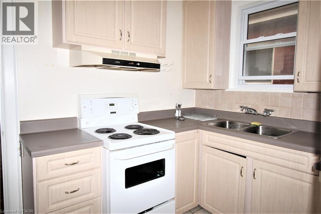 47 Marion Avenue S Unit# Main, Hamilton, Ontario  L8S 1T5 - Photo 15 - 40837012