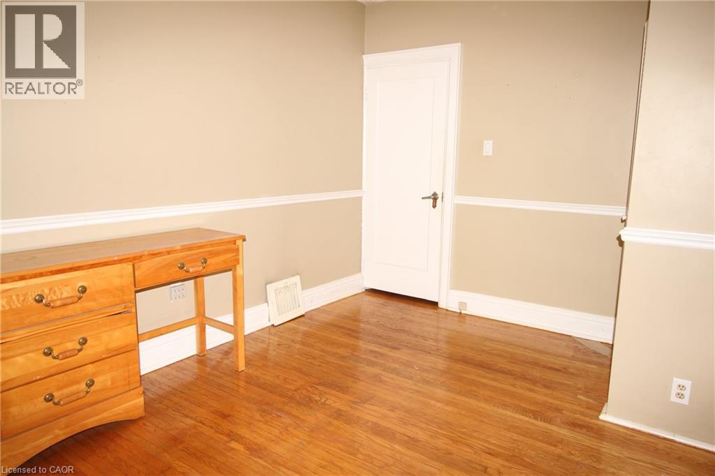 47 Marion Avenue S Unit# Main, Hamilton, Ontario  L8S 1T5 - Photo 9 - 40837012