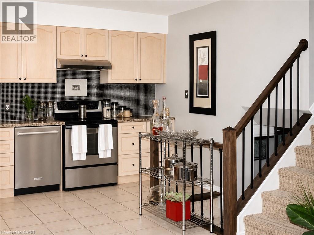 21 Saddler Street, Fonthill, Ontario  L3E 1E4 - Photo 9 - 40836778