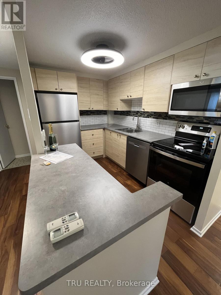 Ph6 - 158c Mcarthur Avenue, Ottawa, Ontario  K1L 8E7 - Photo 11 - X13245796