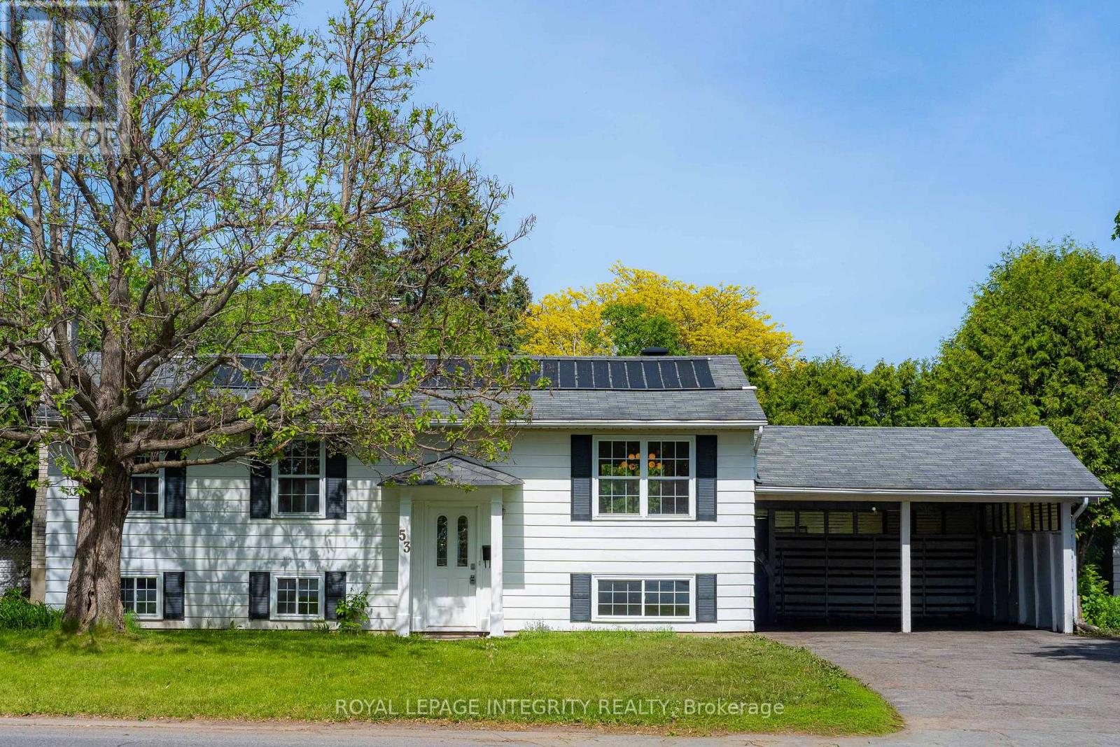 53 OVERLAKE DRIVE, Ottawa, Ontario