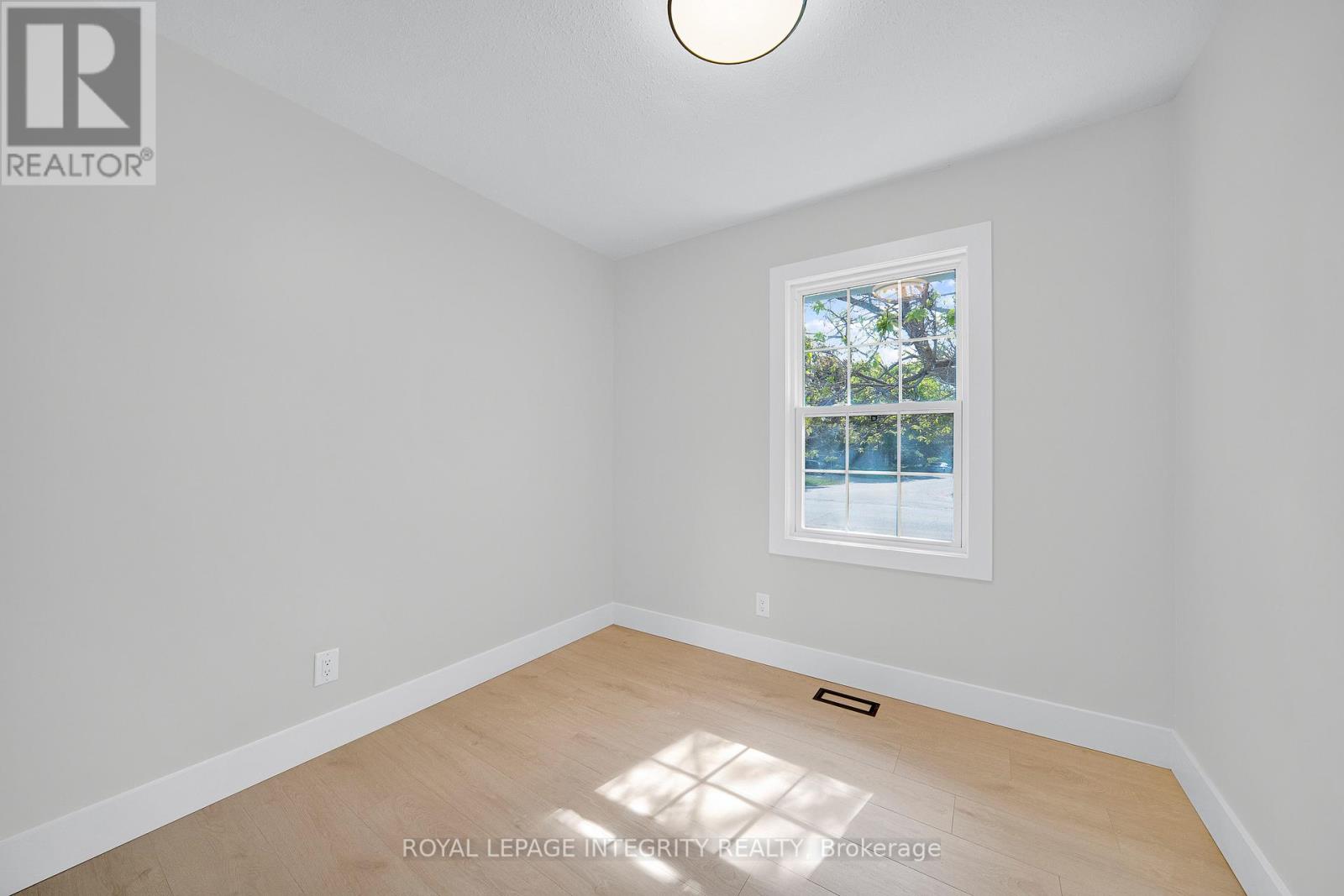 53 Overlake Drive, Ottawa, Ontario  K2E 5V4 - Photo 31 - X13245816