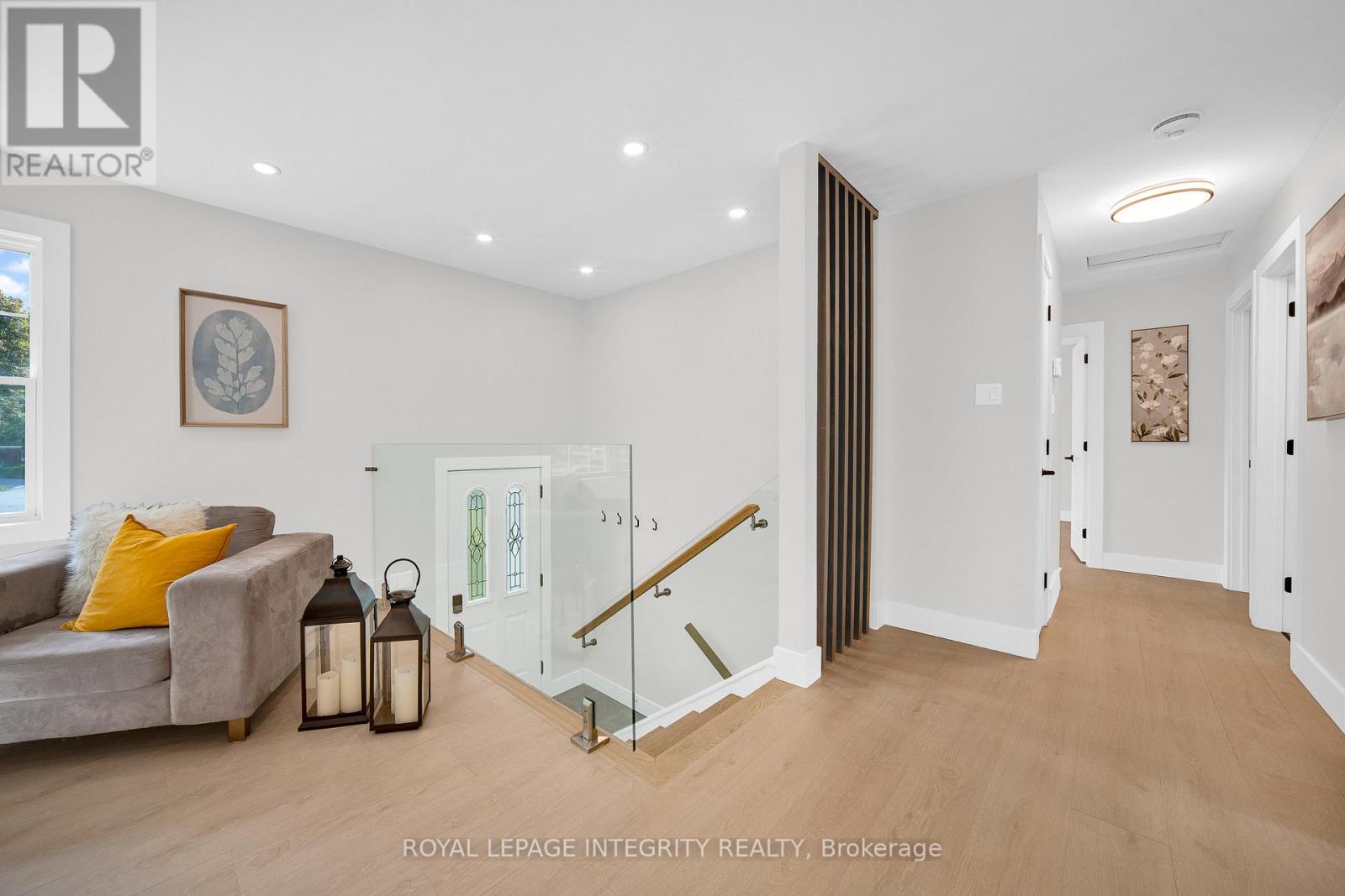 53 Overlake Drive, Ottawa, Ontario  K2E 5V4 - Photo 5 - X13245816