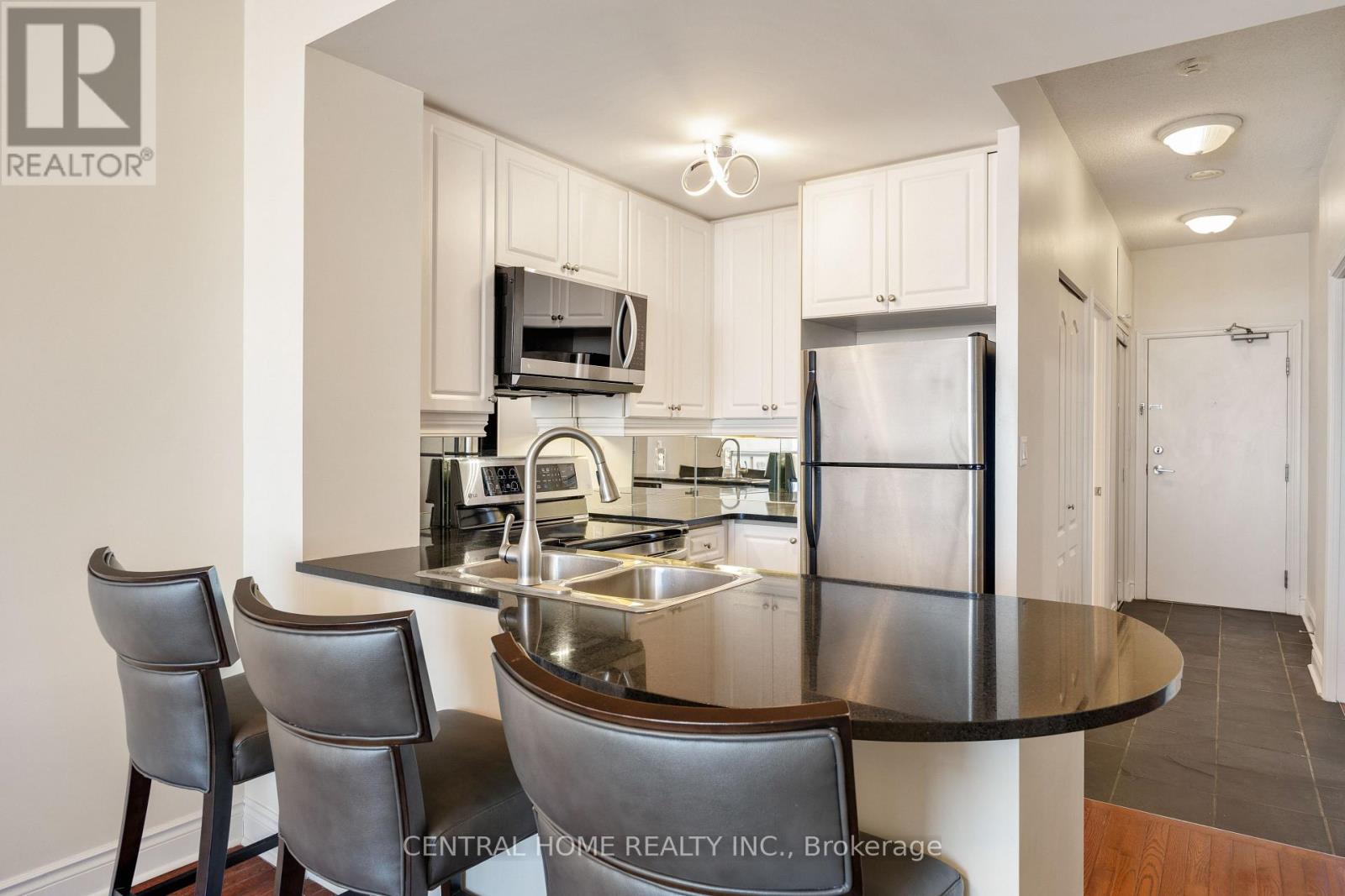 2002 - 2 Rean Drive, Toronto, Ontario  M2K 3B8 - Photo 11 - C13245814