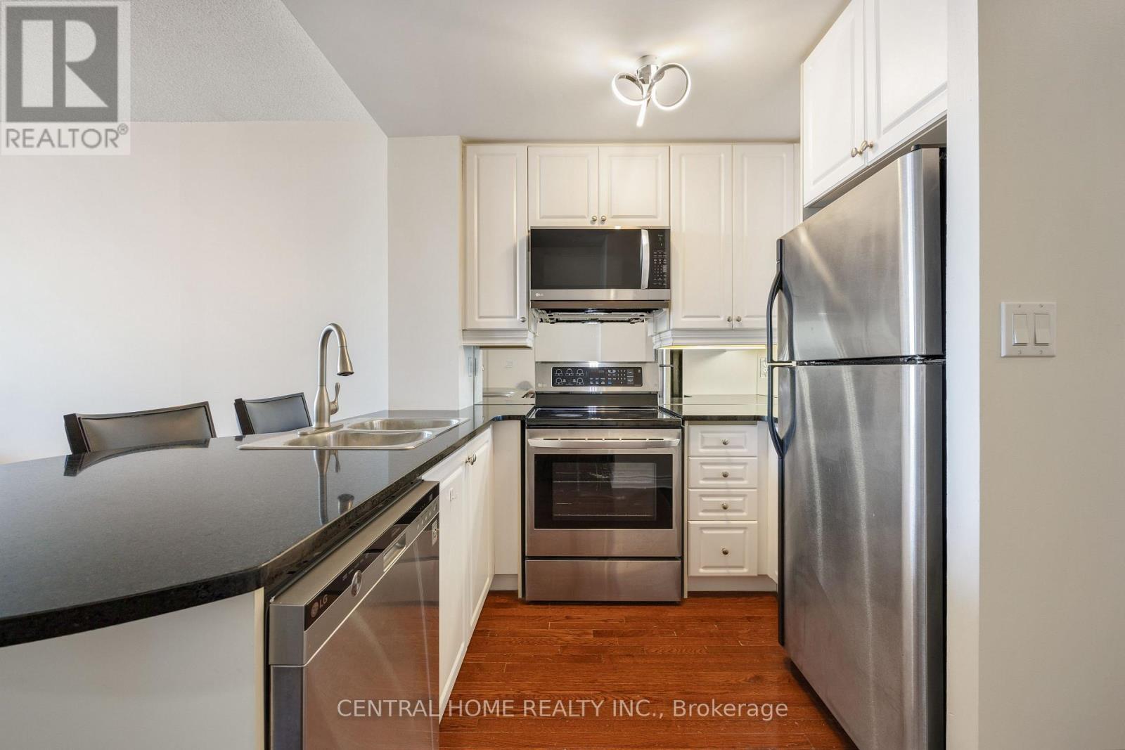 2002 - 2 Rean Drive, Toronto, Ontario  M2K 3B8 - Photo 12 - C13245814