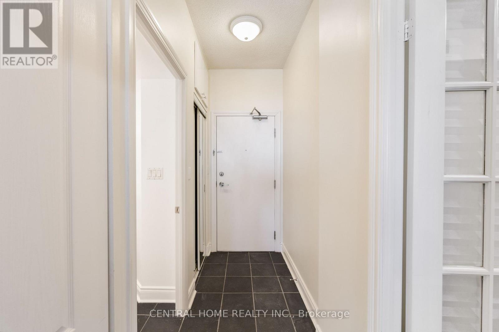 2002 - 2 Rean Drive, Toronto, Ontario  M2K 3B8 - Photo 5 - C13245814