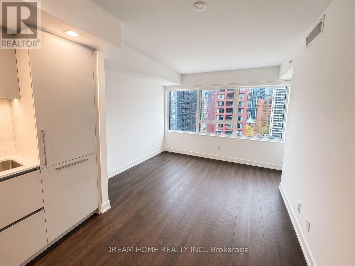 1303 - 609 Sherbourne Street, Toronto, Ontario  M4X 0A4 - Photo 3 - C13189396