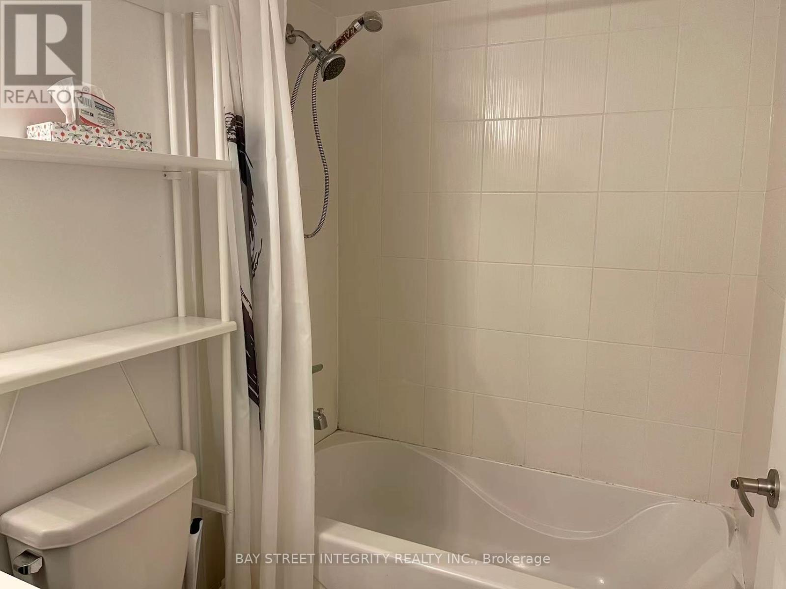 1001 - 50 Town Centre Court, Toronto, Ontario  M1P 0A9 - Photo 11 - E13245786