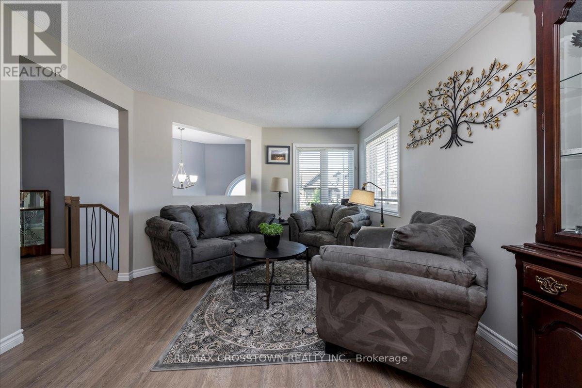 1170 Arnold Street, Innisfil, Ontario  L0L 1W0 - Photo 7 - N13245768