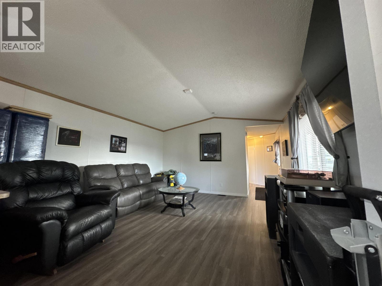 10495 102 Street, Taylor, British Columbia  V0C 2K0 - Photo 2 - R3132330