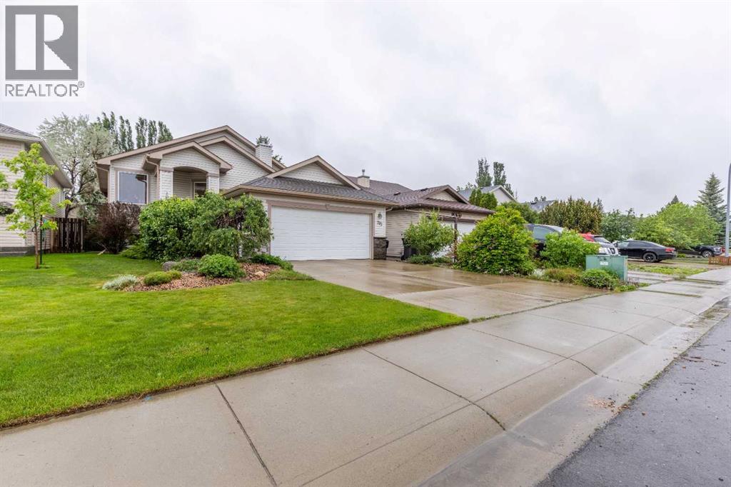 293 Heritage Boulevard W, Lethbridge, Alberta  T1K 7M5 - Photo 3 - A2317103