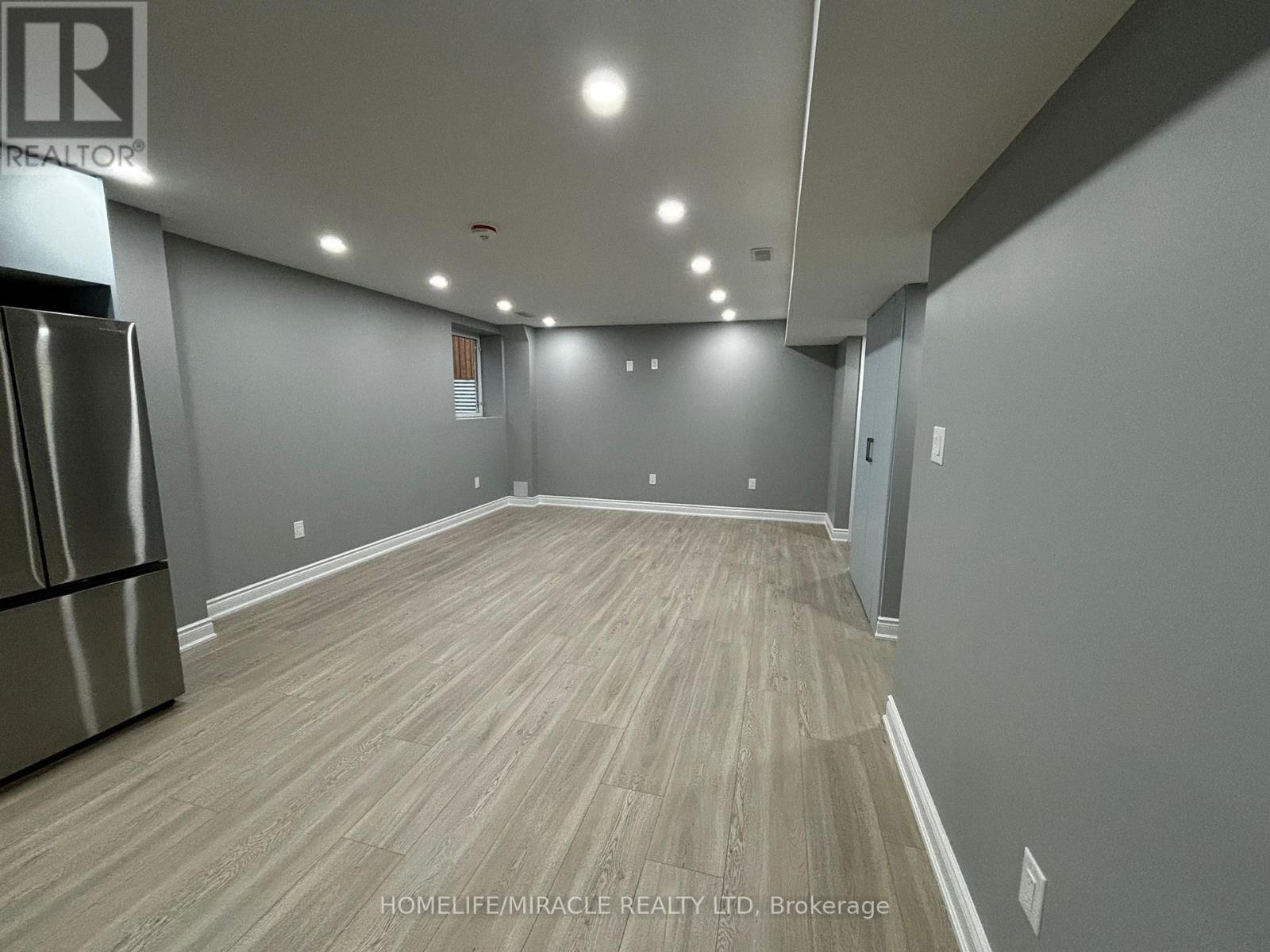 35 Merrimac Drive, Brampton, Ontario  L6Y 6K4 - Photo 15 - W13245834
