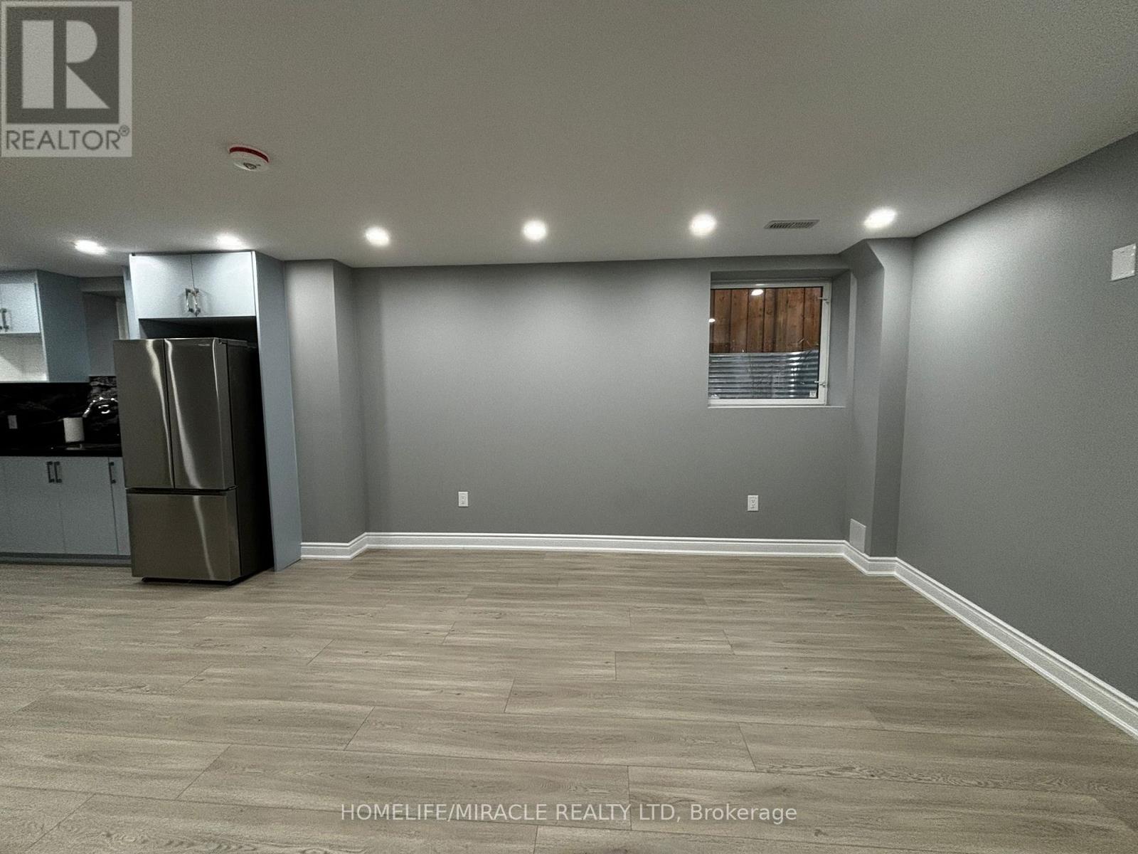 35 Merrimac Drive, Brampton, Ontario  L6Y 6K4 - Photo 18 - W13245834