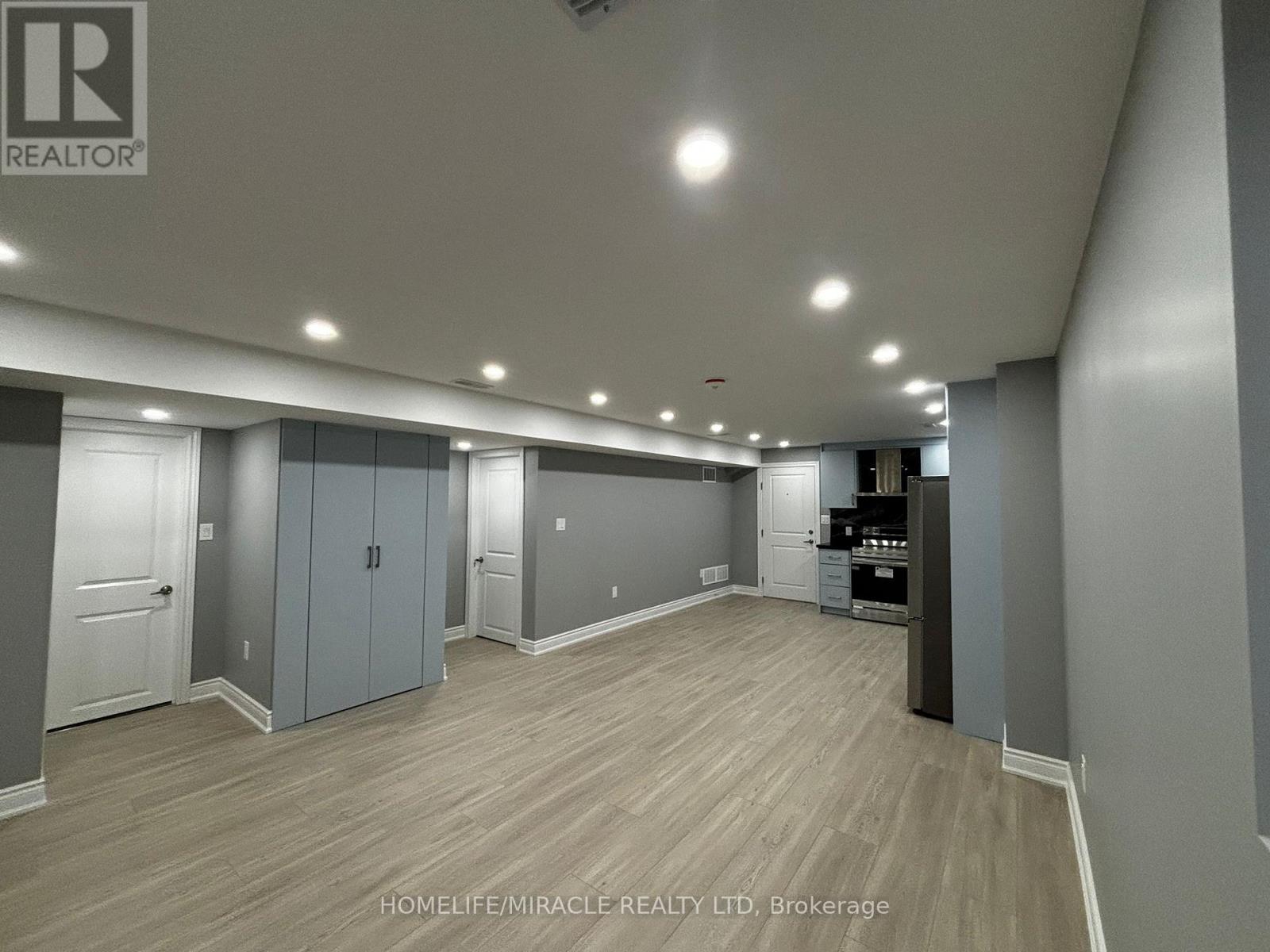 35 Merrimac Drive, Brampton, Ontario  L6Y 6K4 - Photo 24 - W13245834