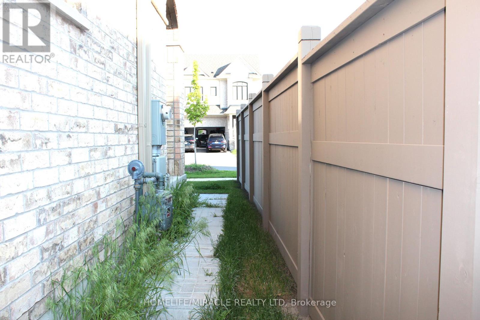 35 Merrimac Drive, Brampton, Ontario  L6Y 6K4 - Photo 29 - W13245834