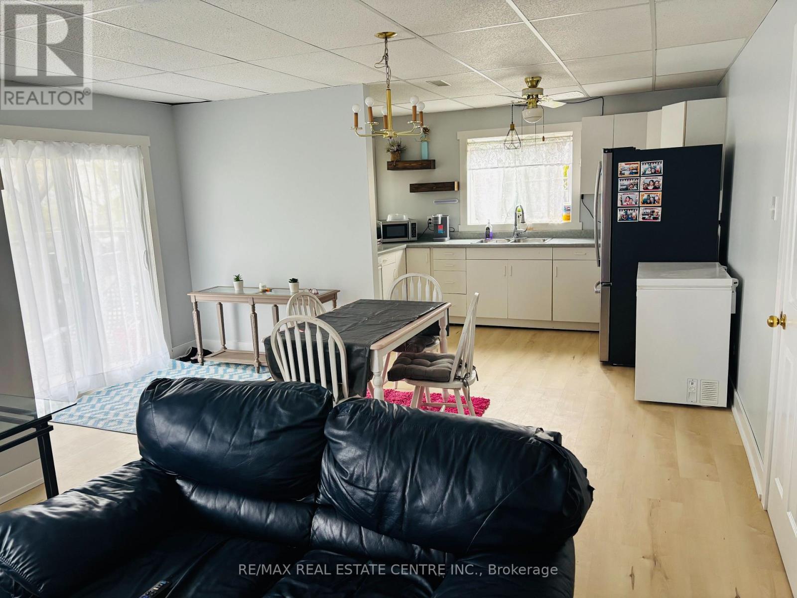 22 Lawton Court, Orangeville, Ontario  L9W 4X4 - Photo 7 - W12803974