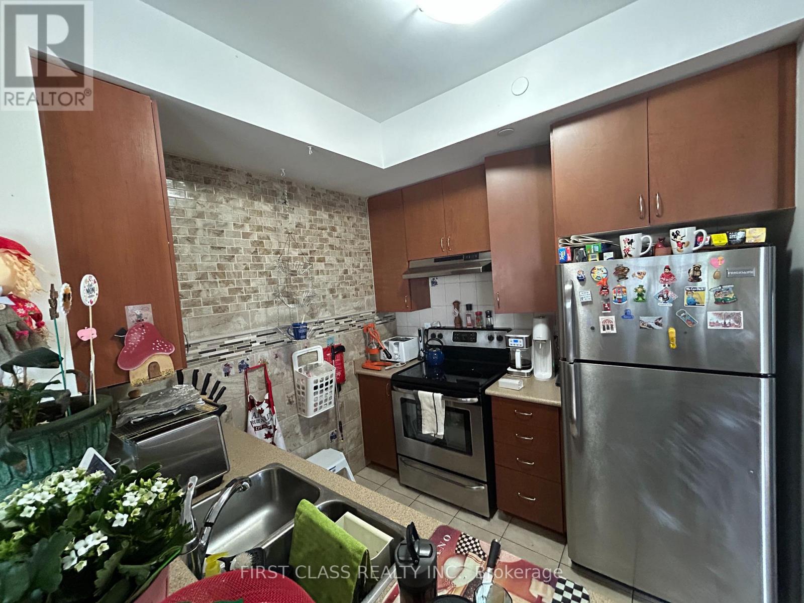 410 - 3075 Thomas Street, Mississauga, Ontario  L5M 0M4 - Photo 10 - W13050510