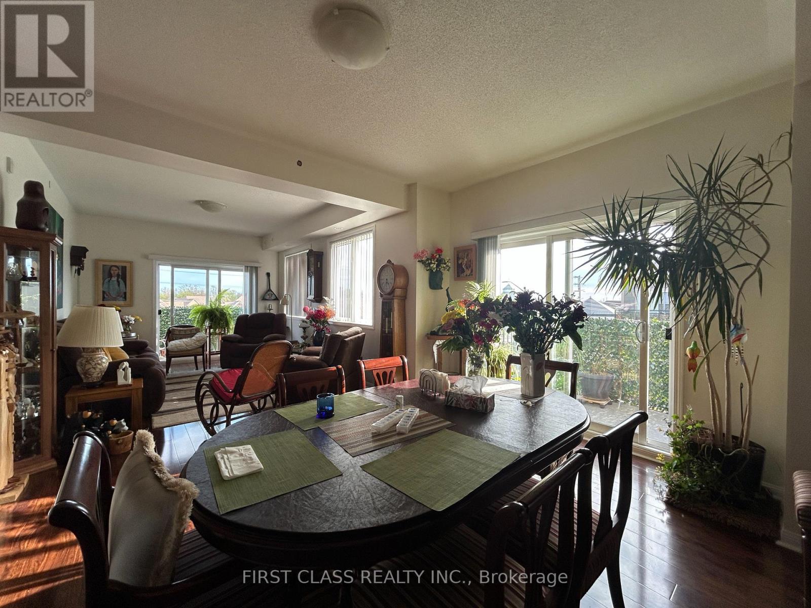 410 - 3075 Thomas Street, Mississauga, Ontario  L5M 0M4 - Photo 13 - W13050510