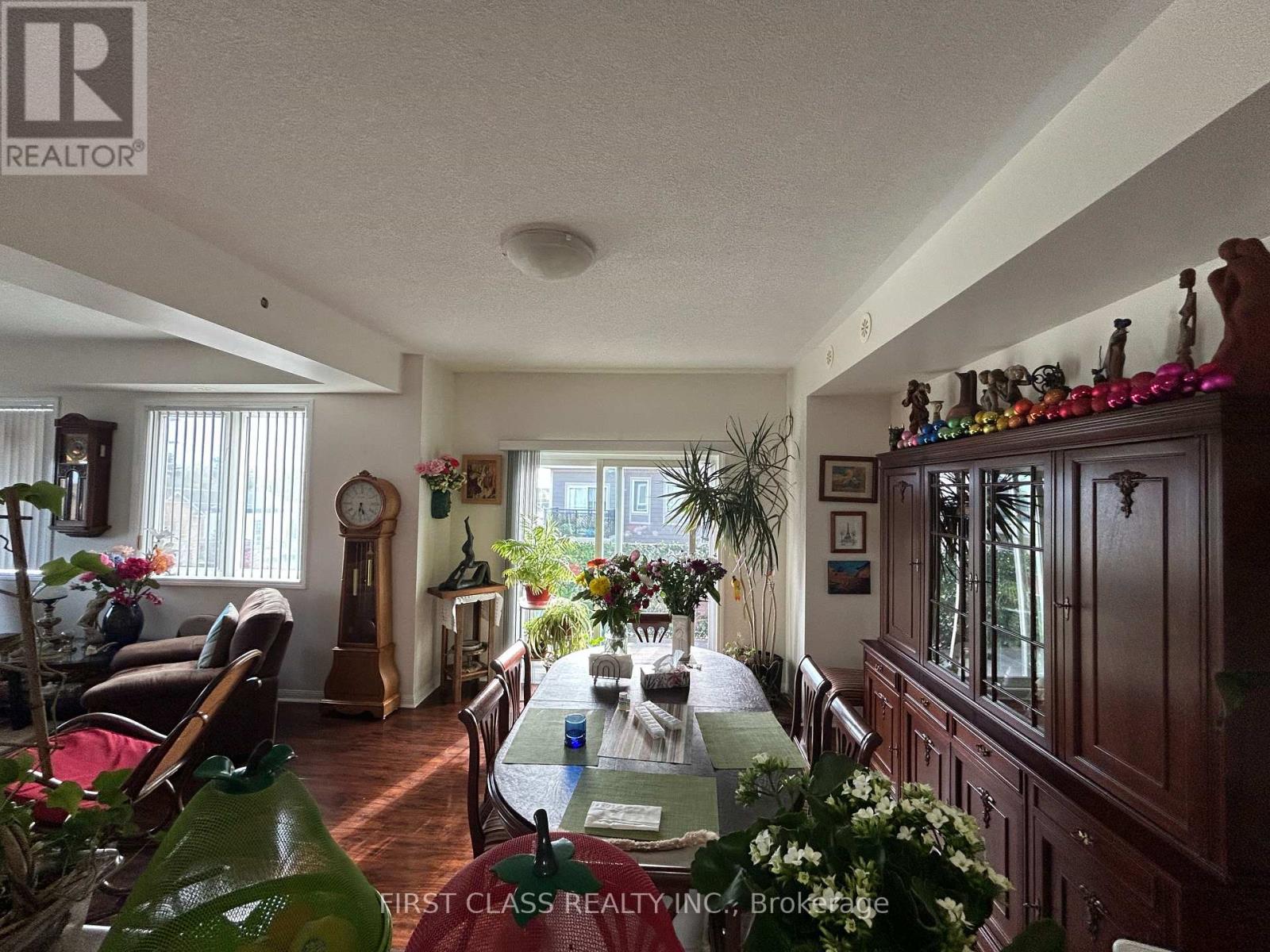 410 - 3075 Thomas Street, Mississauga, Ontario  L5M 0M4 - Photo 11 - W13050510