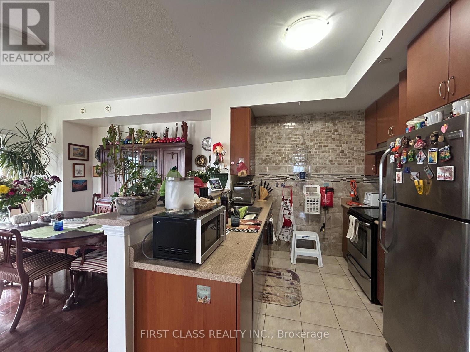 410 - 3075 Thomas Street, Mississauga, Ontario  L5M 0M4 - Photo 8 - W13050510