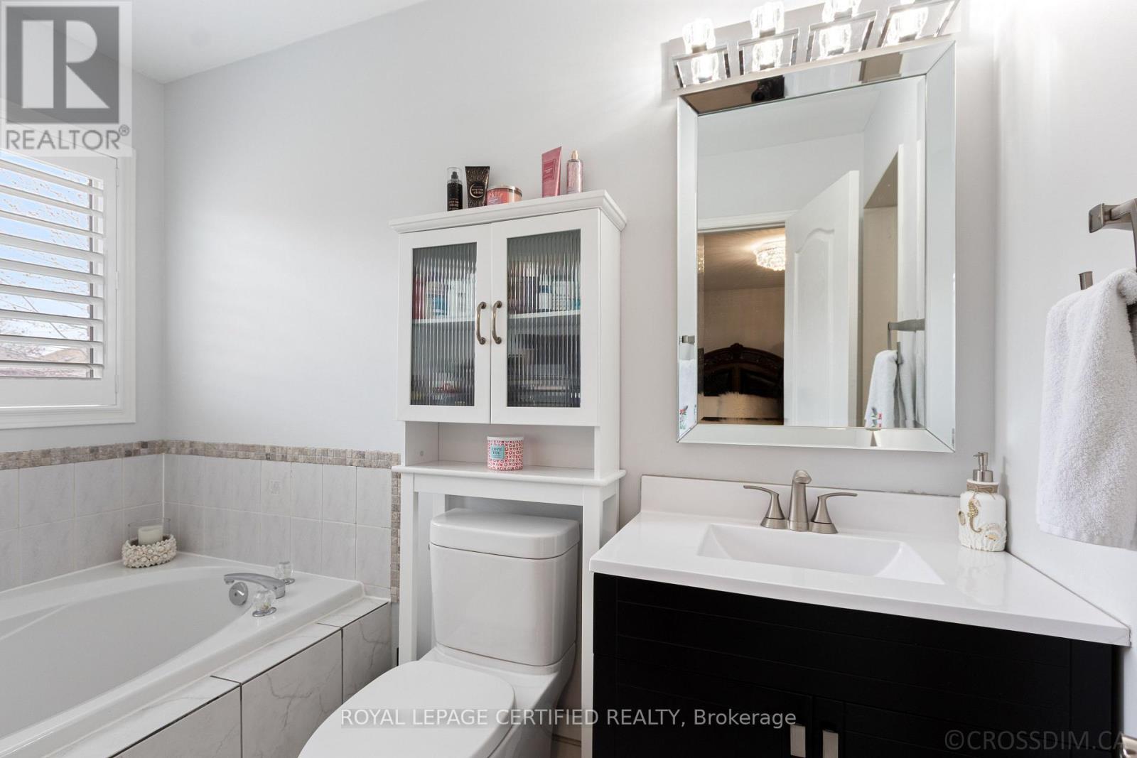 3814 Ridgepoint Way, Mississauga, Ontario  L5N 7T7 - Photo 19 - W13242942