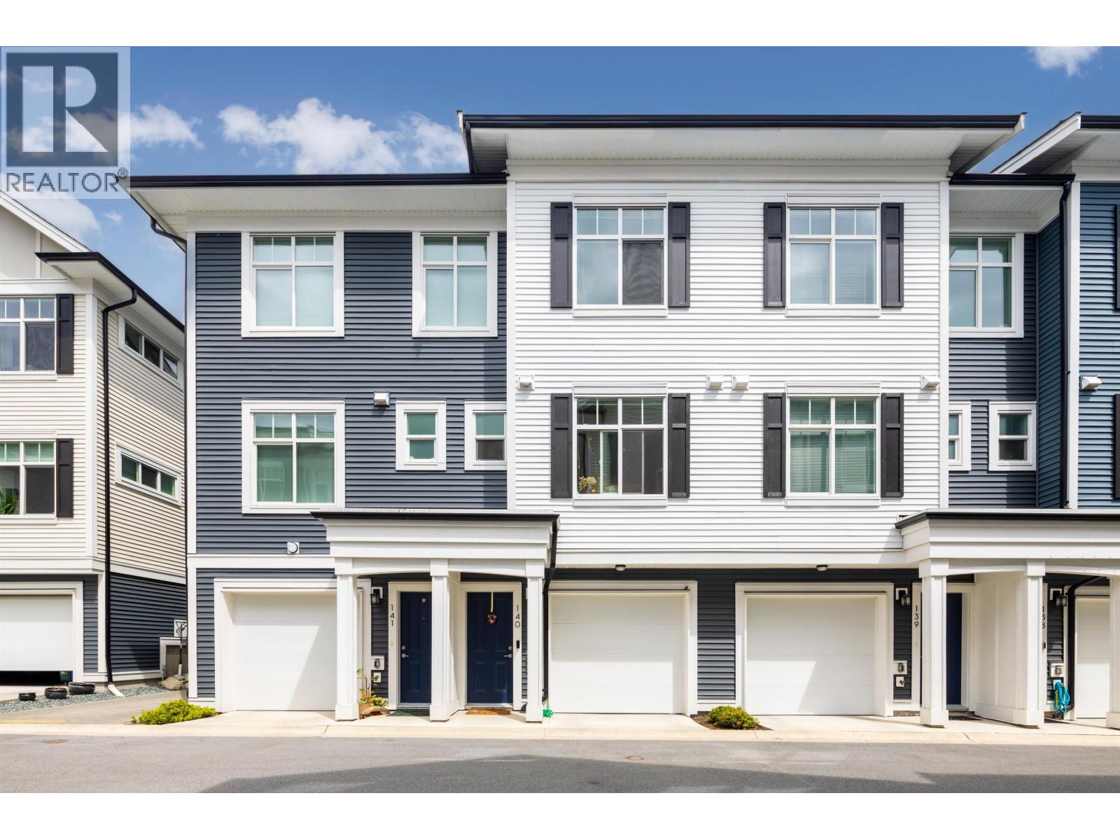 140 3565 BAYCREST AVENUE, Coquitlam, British Columbia